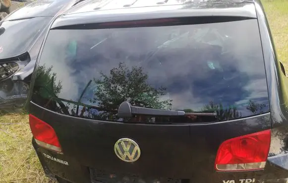 Volkswagen Touareg I Tailgate/trunk/boot lid
