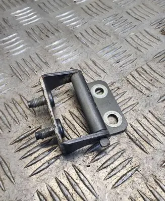 Nissan Qashqai Tailgate/trunk/boot hinge