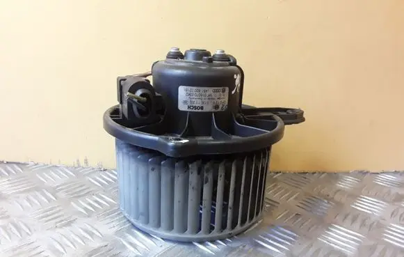 Audi A6 S6 C5 4B Heater fan/blower 0130111202 4B1820021B MF0160700362