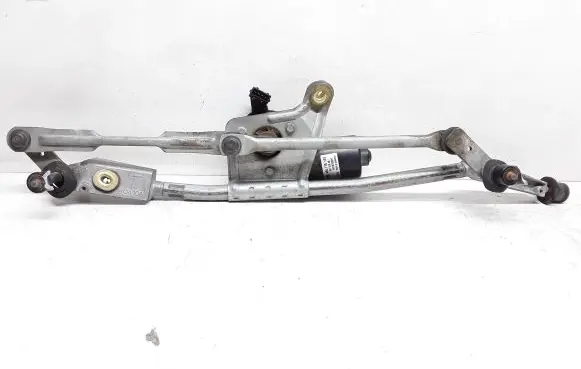Volvo XC70 Front wiper linkage and motor 410307051 8648345 404775