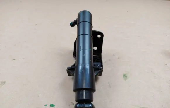 Mercedes-Benz ML W164 Headlight washer spray nozzle 15990002