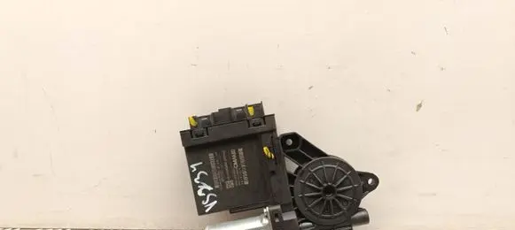 Volvo XC40 Front door window regulator motor 31674756