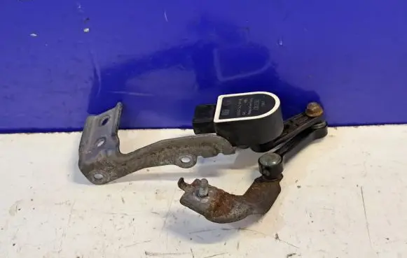 Mercedes-Benz GL X166 Air suspension front height level sensor A0045429918