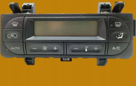 Citroen C3 Pluriel Climate control unit 96530443XT