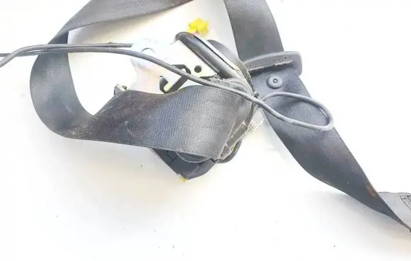 Audi A6 S6 C5 4B Middle seatbelt (rear) 4b9857807 601492600