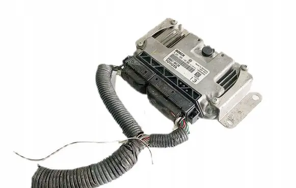 Toyota C-HR I Engine control unit/module 0H130
