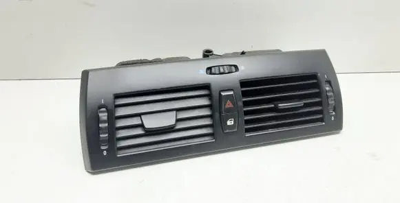 BMW X3 E83 Dash center air vent grill 3400074