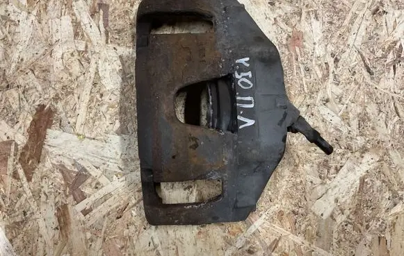 Volvo V50 Front brake caliper 