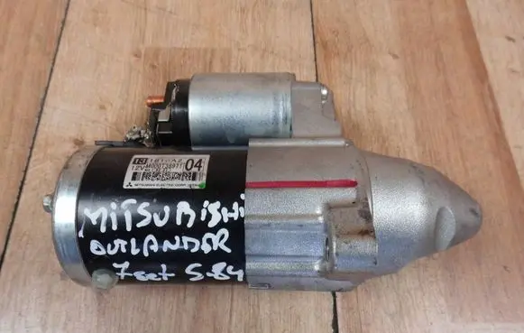 Mitsubishi Outlander Starter motor 1810A204