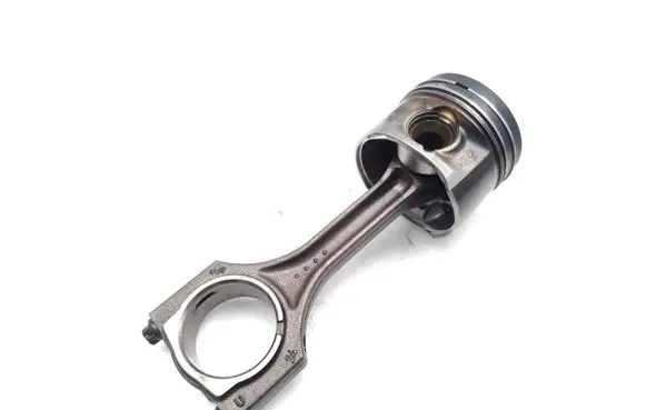 BMW 1 F20 F21 Piston with connecting rod N47D16A