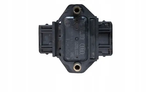 Audi A4 S4 B5 8D Ignition amplifier control unit 230KM