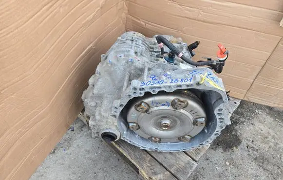 Toyota Avensis T250 Automatic gearbox 305102B801
