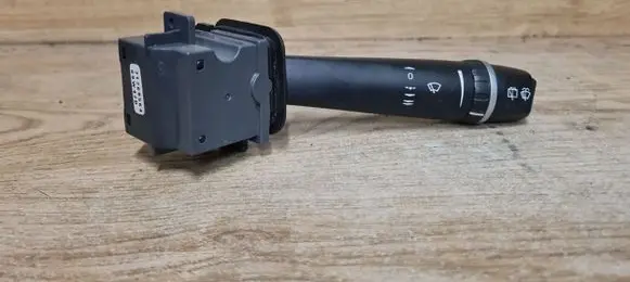 Volvo XC90 Wiper control stalk 31268564
