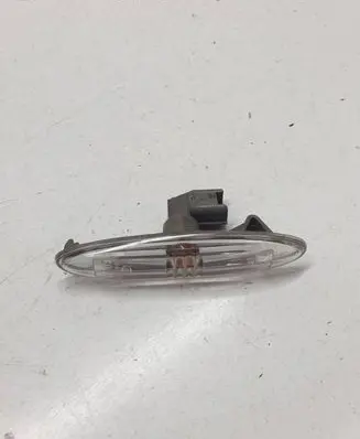 Lexus IS 220D-250-350 Front fender indicator light 30308