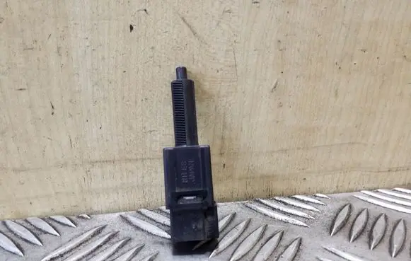 Clutch pedal sensor
