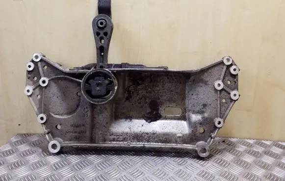 Volkswagen Eos Front subframe 1K0199369F 1K0199855L