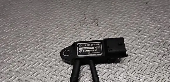 SsangYong Korando Exhaust gas pressure sensor 0281006080