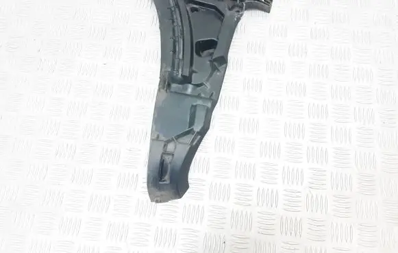 Volvo XC90 Front bumper mounting bracket 30698129