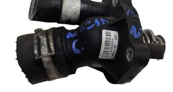 Ford Mondeo MK IV Thermostat housing 3m4g-ae