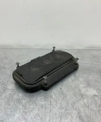 BMW 7 F01 F02 F03 F04 Fuse box cover 7555179