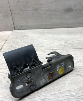 Volkswagen PASSAT B7 Engine bonnet/hood lock/latch loop/hook 3AA823480