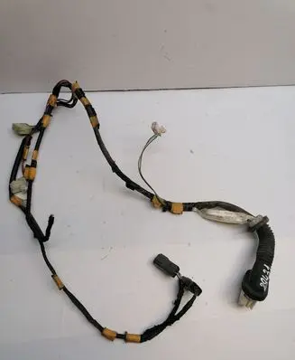 Mazda MX-3 Front door wiring loom EA2667190C