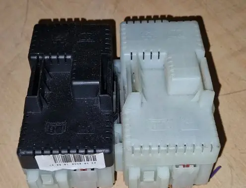 Volvo V70 Fuse module