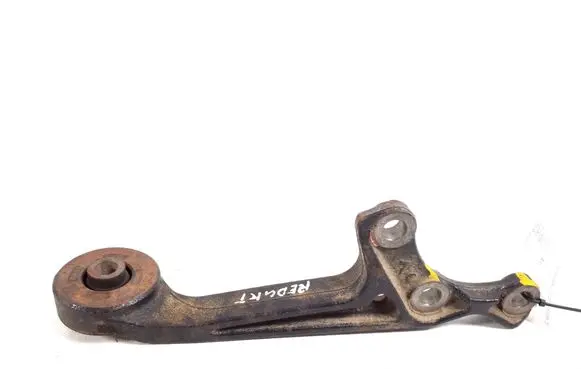 Toyota Hilux (AN10, AN20, AN30) Front differential bracket 52392-71010
