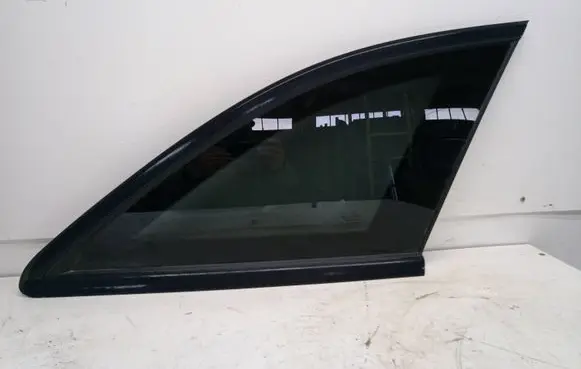 Mercedes-Benz C W205 Rear side window A2056706900 00690990ZV