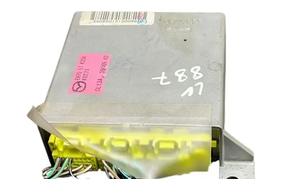 Mazda CX-7 Airbag control unit/module EH7057K30A