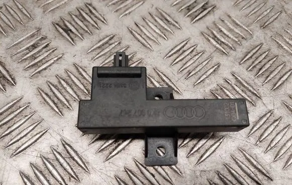 Audi A8 S8 D4 4H Keyless (KESSY) go control unit/module A321012000
