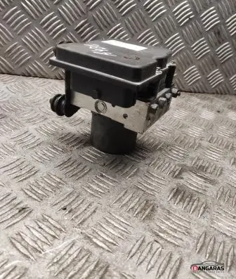 Audi A4 S4 B8 8K ABS Pump 8k0907379p