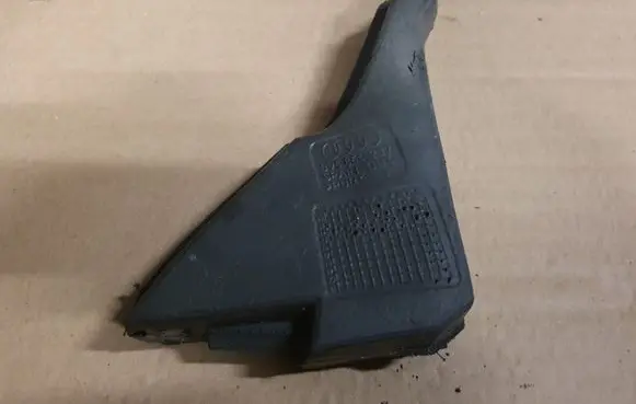 Audi A3 S3 8V Fender foam support/seal 8V5864238