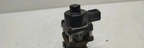 Subaru Forester SG EGR valve