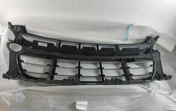 Porsche Macan (95B) Front grill 95B807683AGG2X