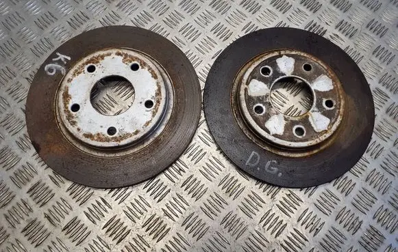 Chrysler Grand Voyager V Rear brake disc