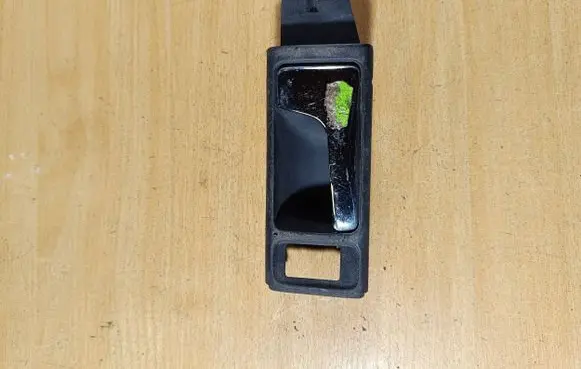 Audi A6 S6 C4 4A Front door interior handle 4A0837020A