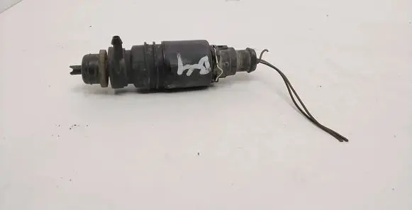 Audi 80 90 S2 B4 Windscreen/windshield washer pump 021168 103773