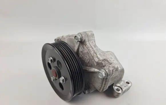 Hyundai Santa Fe Water pump 251002F800