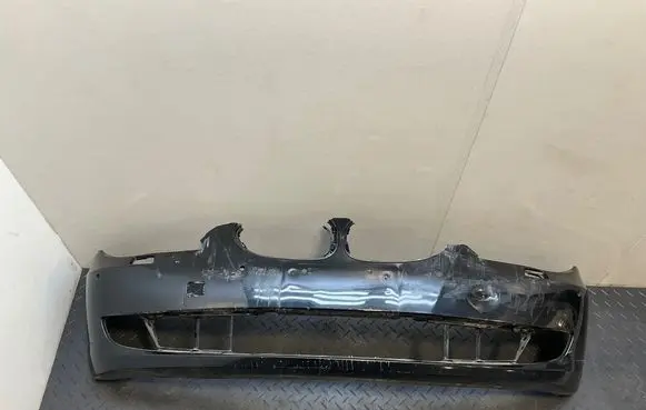 BMW 5 E60 E61 Front bumper 7178068