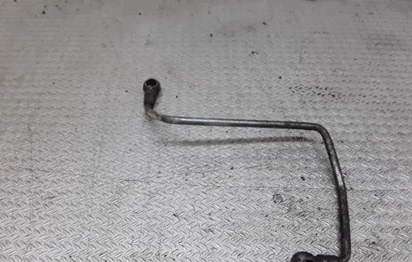 Citroen Berlingo Turbo turbocharger oiling pipe/hose