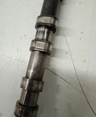 Peugeot 307 Camshaft 9644077180