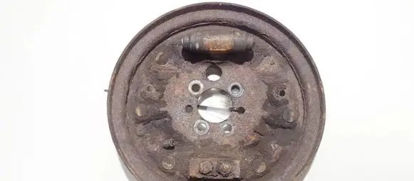 Volkswagen Polo III 6N 6N2 6NF Rear brake disc plate dust cover 