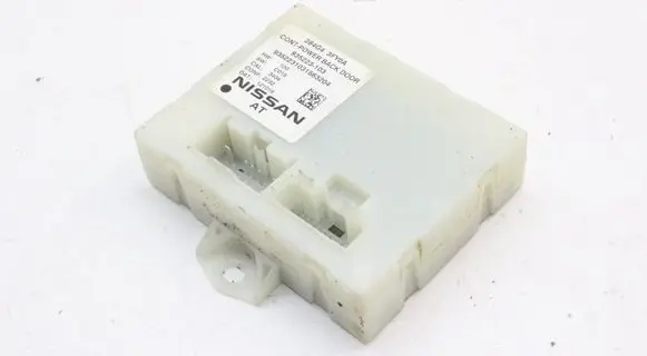 Infiniti FX Tailgate/trunk control unit/module 284G43FY0A