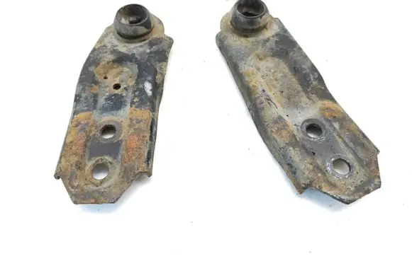 Opel Astra G Radiator mount bracket