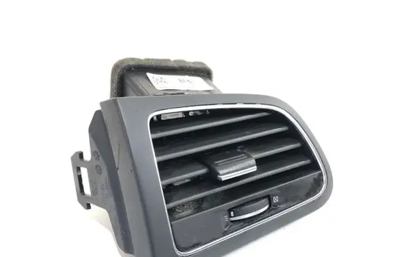 Renault Megane IV Rear air vent grill 687616296R