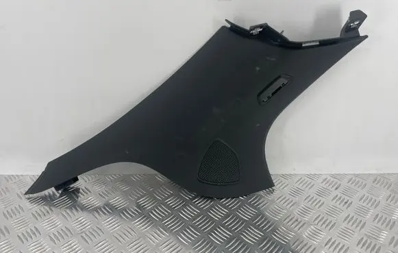 Mercedes-Benz GLC X253 C253 (D)pillar trim (top) A2536902325 136901925