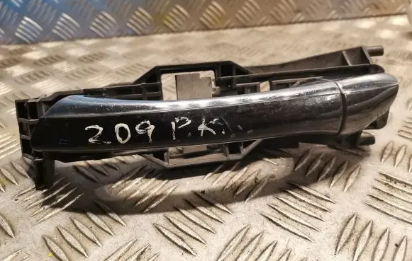 Mercedes-Benz CLK A209 C209 Front door exterior handle