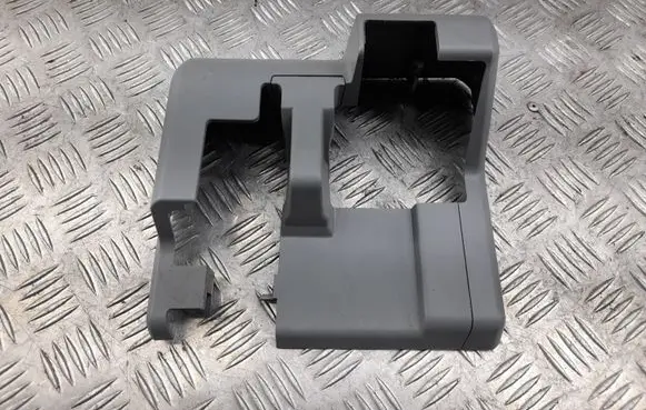 Audi Q7 4M Front driver seat rail trim 4M0883690A