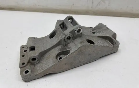 Generator/alternator bracket